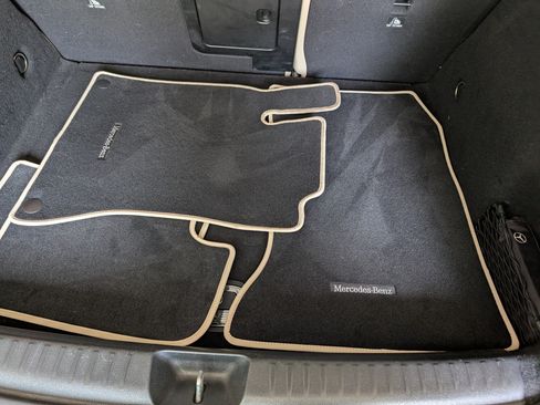 Used 2019 Mercedes-Benz GLA 250 4MATIC image 11