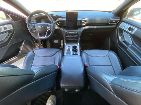 Used 2020 Ford Explorer ST w/ ST Street Pack AWD/4WD image 9