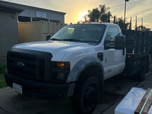 Used 2008 Ford F450 2WD Regular Cab Super Duty image 5