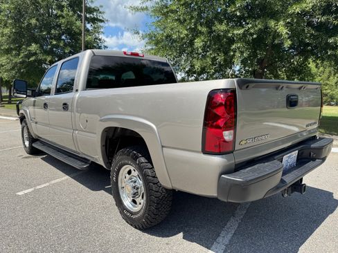 Used 2003 Chevrolet Silverado 1500 LS RWD image 11