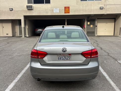 Used 2012 Volkswagen Passat 2.5 SE image 5