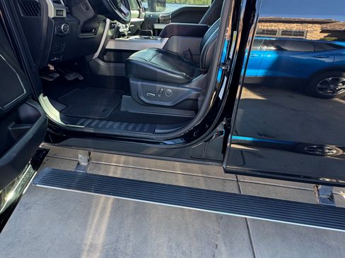 Used 2019 Ford F350 Lariat w/ Lariat Ultimate Package AWD/4WD image 15