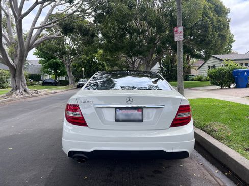 Used 2012 Mercedes-Benz C 250 Coupe image 6