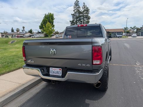 Used 2010 Dodge Ram 2500 Truck SLT w/ Big Horn Regional Pkg AWD/4WD image 6