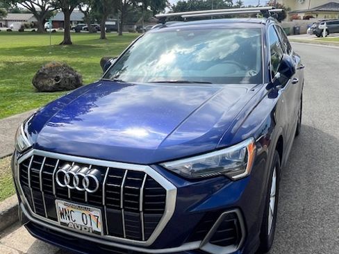 Used 2022 Audi Q3 2.0T Premium w/ Convenience Package image 4