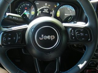 Used 2024 Jeep Wrangler Unlimited Rubicon 4xe w/ Capability Package AWD/4WD image 9