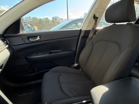 Used 2018 Kia Optima LX image 11