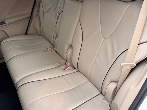 Used 2010 Toyota Venza image 9