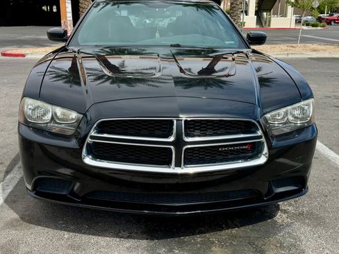 Used 2014 Dodge Charger SE image 6