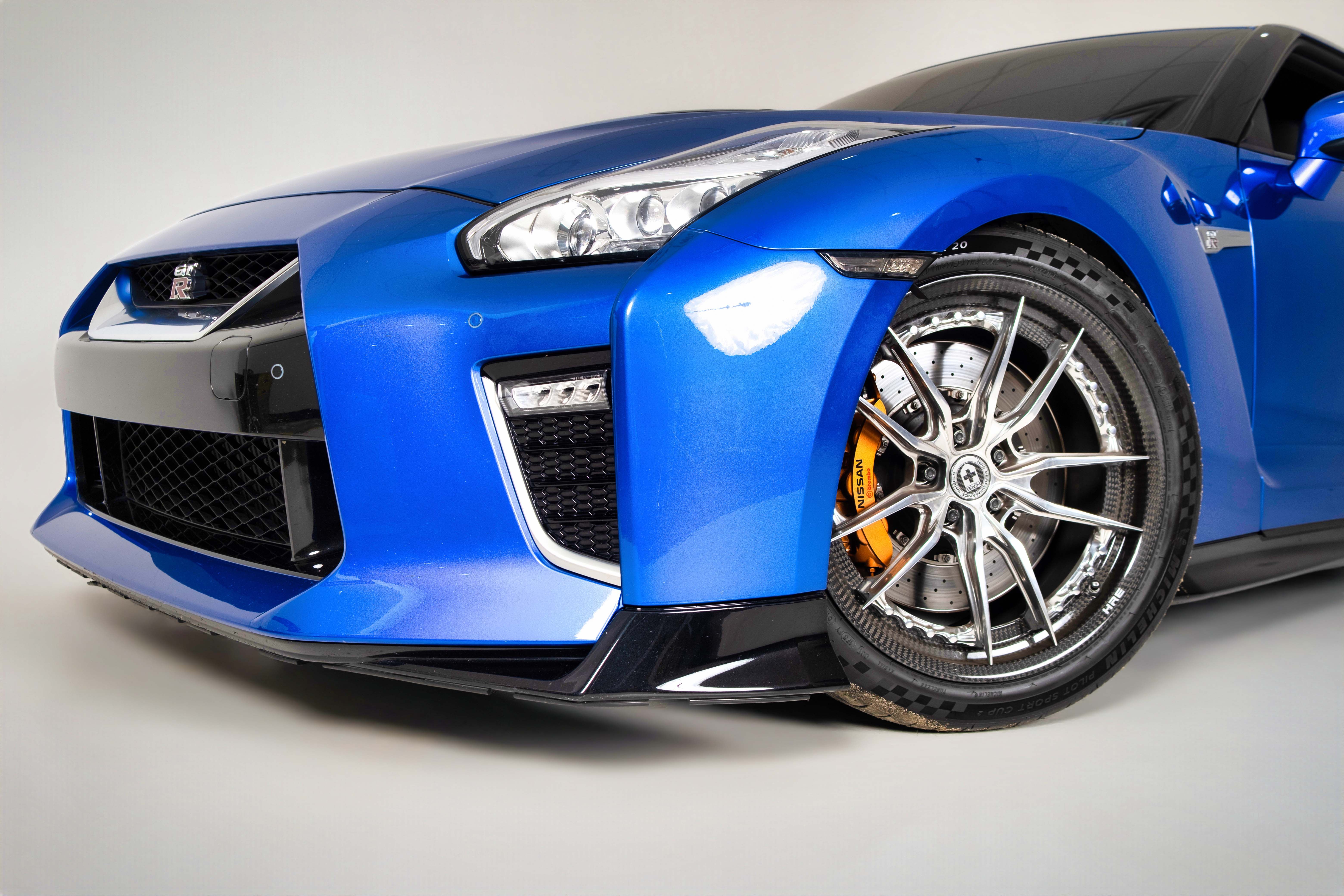 Used 2021 Nissan GT-R Premium AWD/4WD image 8