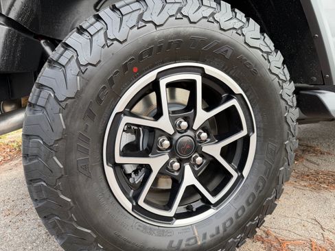 Used 2026 Jeep Wrangler Unlimited Rubicon image 10