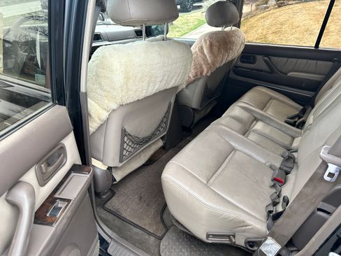 Used 1997 Toyota Land Cruiser image 6