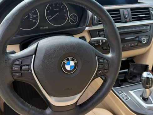 Used 2015 BMW 328i xDrive Sedan AWD/4WD image 11