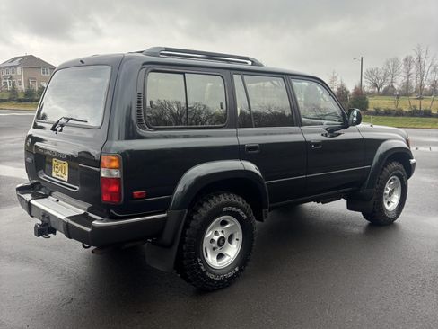 Used 1994 Toyota Land Cruiser Sport Utility 4D image 5