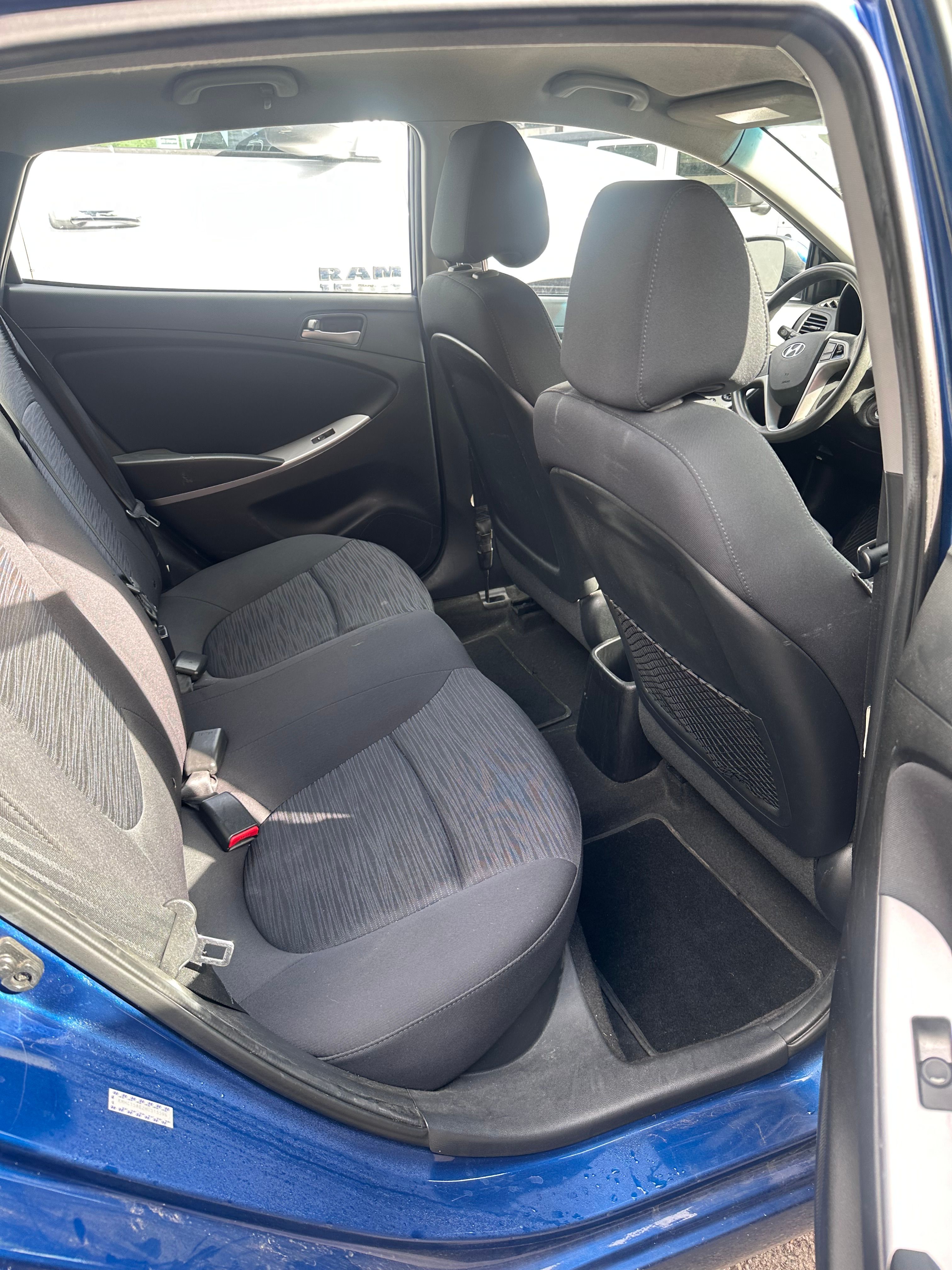 Used 2017 Hyundai Accent SE FWD image 11