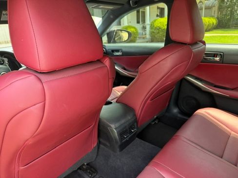 Used 2015 Lexus IS 250 w/ F-Sport Package RWD image 10