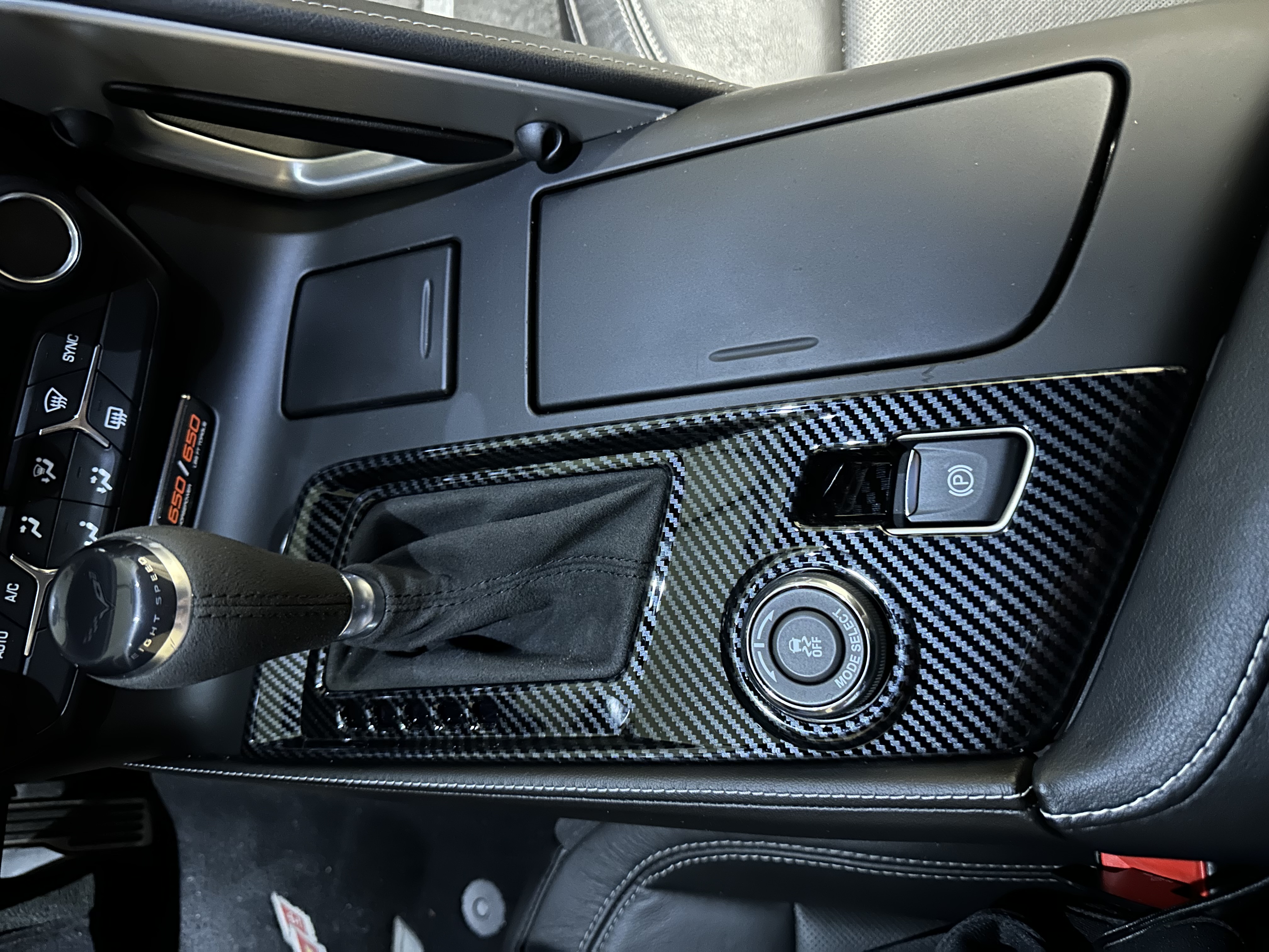 Used 2019 Chevrolet Corvette Z06 RWD image 13