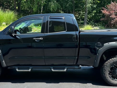 Used 2013 Toyota Tundra 4x4 Double Cab w/ Tow Pkg image 6