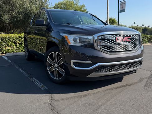 Used 2018 GMC Acadia Denali w/ LPO, Cargo Package AWD/4WD image 2