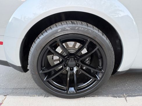 Used 2022 Dodge Challenger R/T Scat Pack RWD image 24