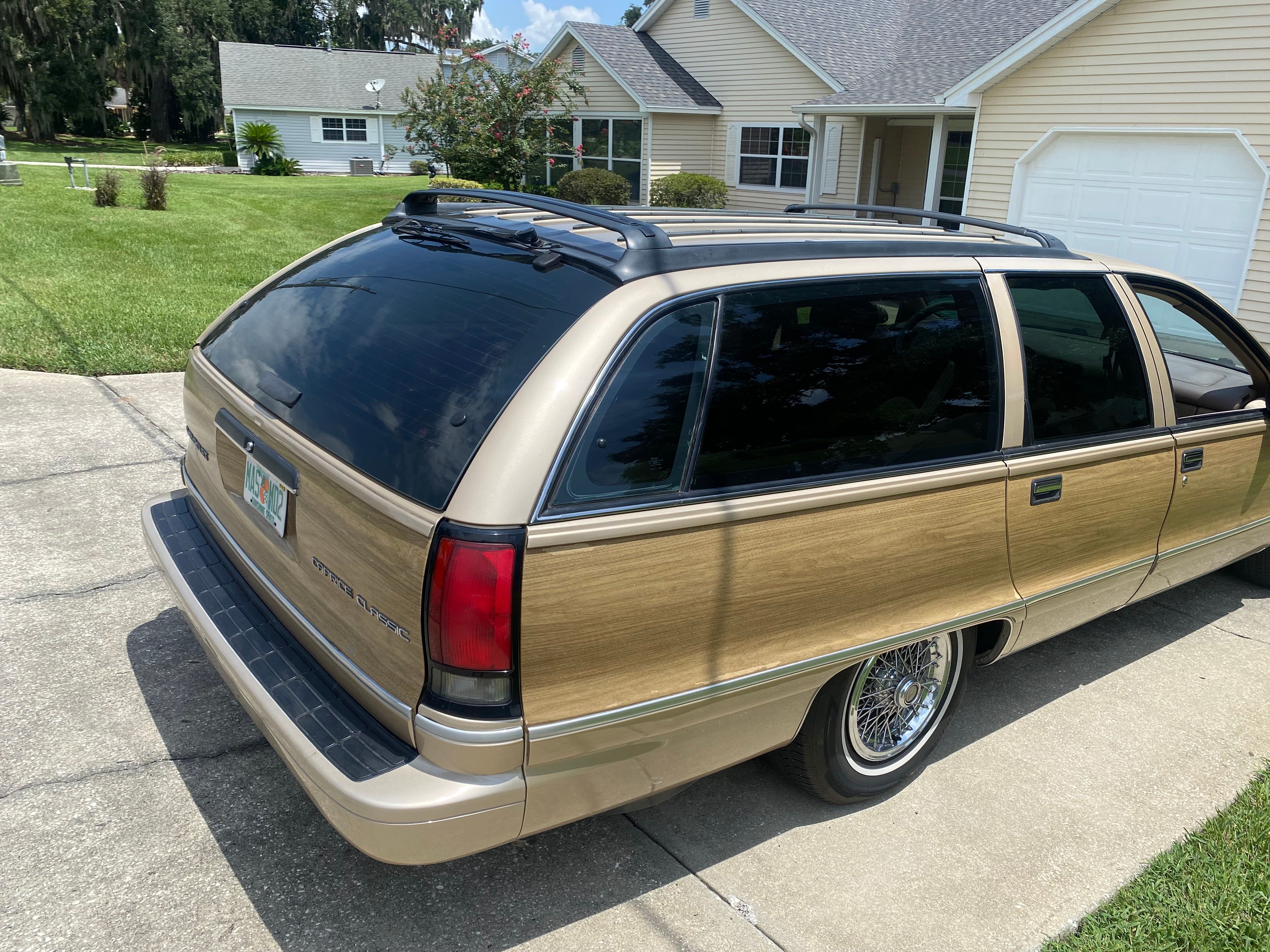 Used 1994 Chevrolet Caprice Classic RWD image 9