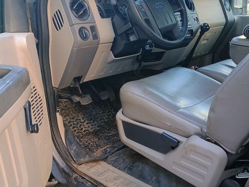 Used 2008 Ford F350 4x4 Regular Cab Super Duty image 17