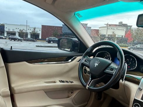 Used 2014 Maserati Quattroporte GTS image 9