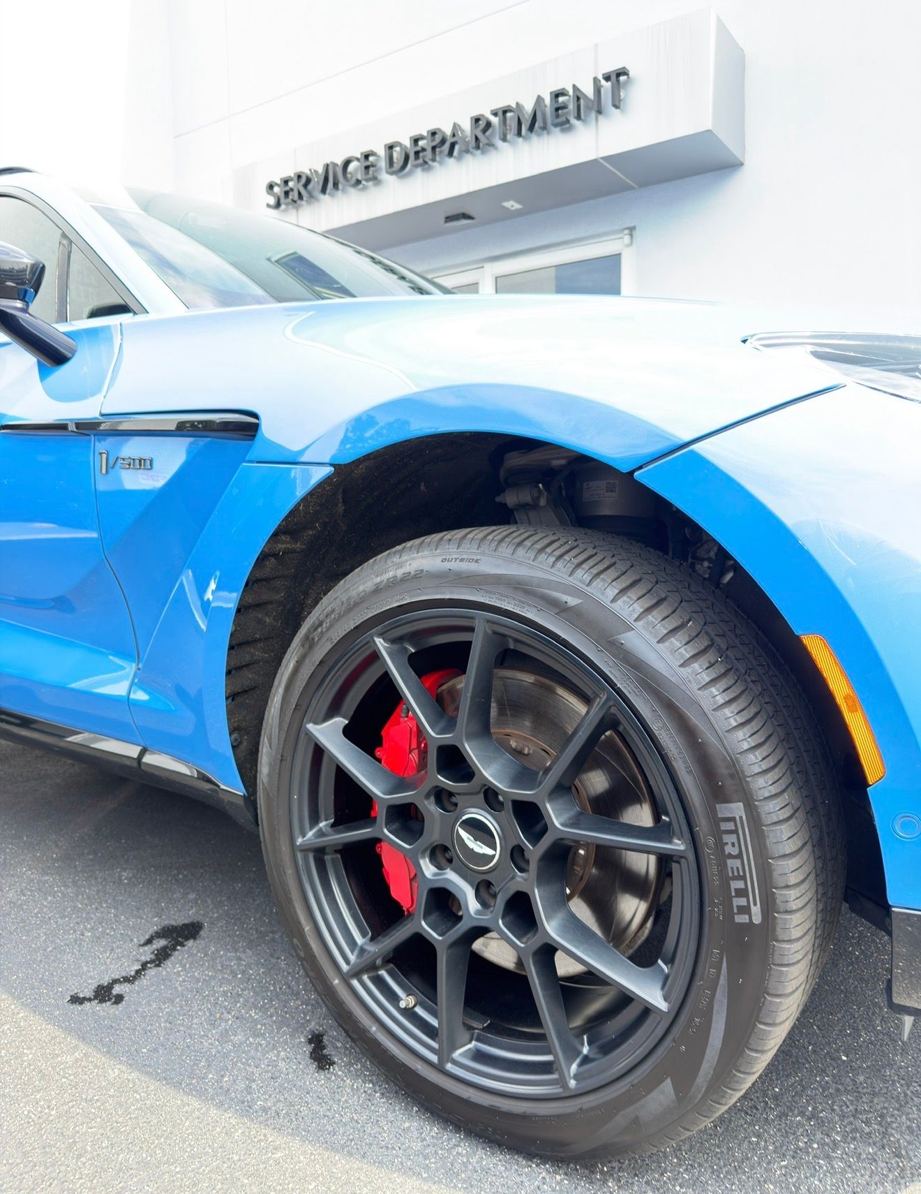 Used 2021 Aston Martin DBX AWD/4WD image 18