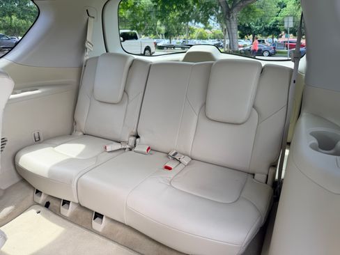 Used 2012 INFINITI QX56 2WD w/ Theater Pkg image 21