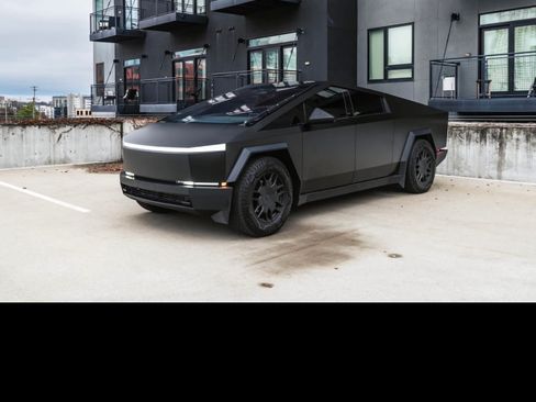 Used 2024 Tesla Cybertruck Cyberbeast AWD/4WD image 1