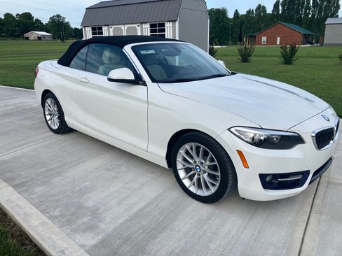 Used 2016 BMW 228i Convertible RWD image 2