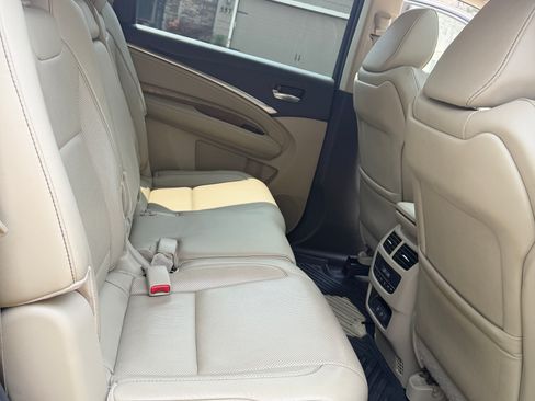 Used 2020 Acura MDX FWD w/ Technology Package image 11
