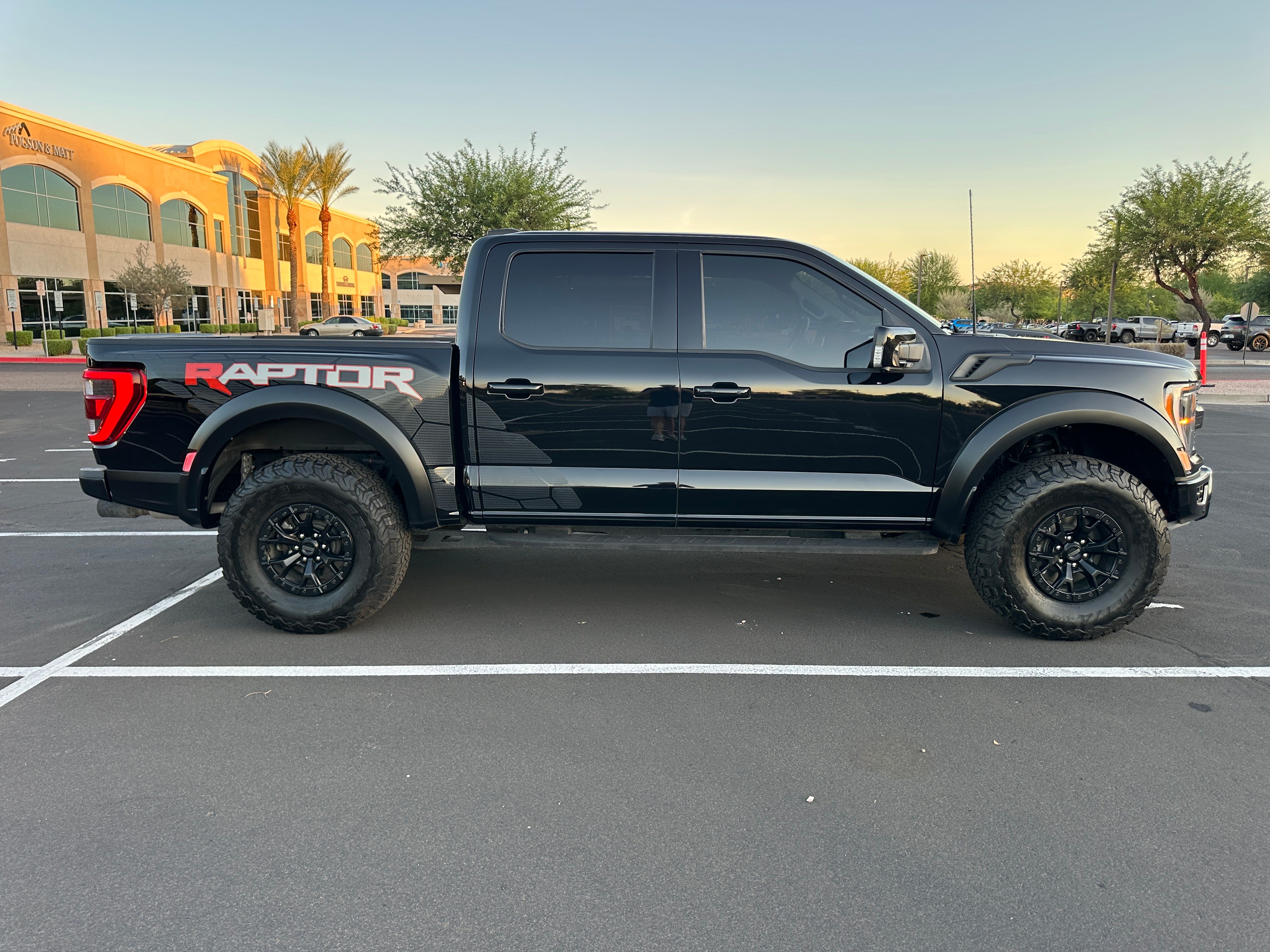 Used 2023 Ford F150 Raptor w/ Equipment Group 802A Raptor R AWD/4WD image 5