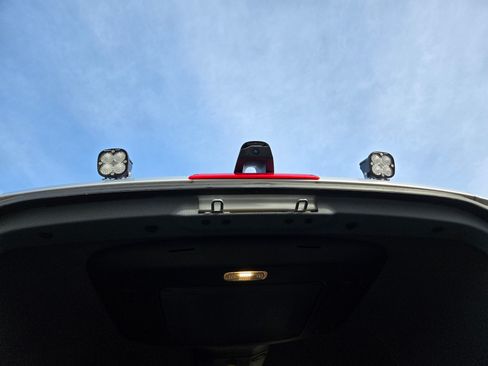 Used 2024 Mercedes-Benz Sprinter 2500 image 13