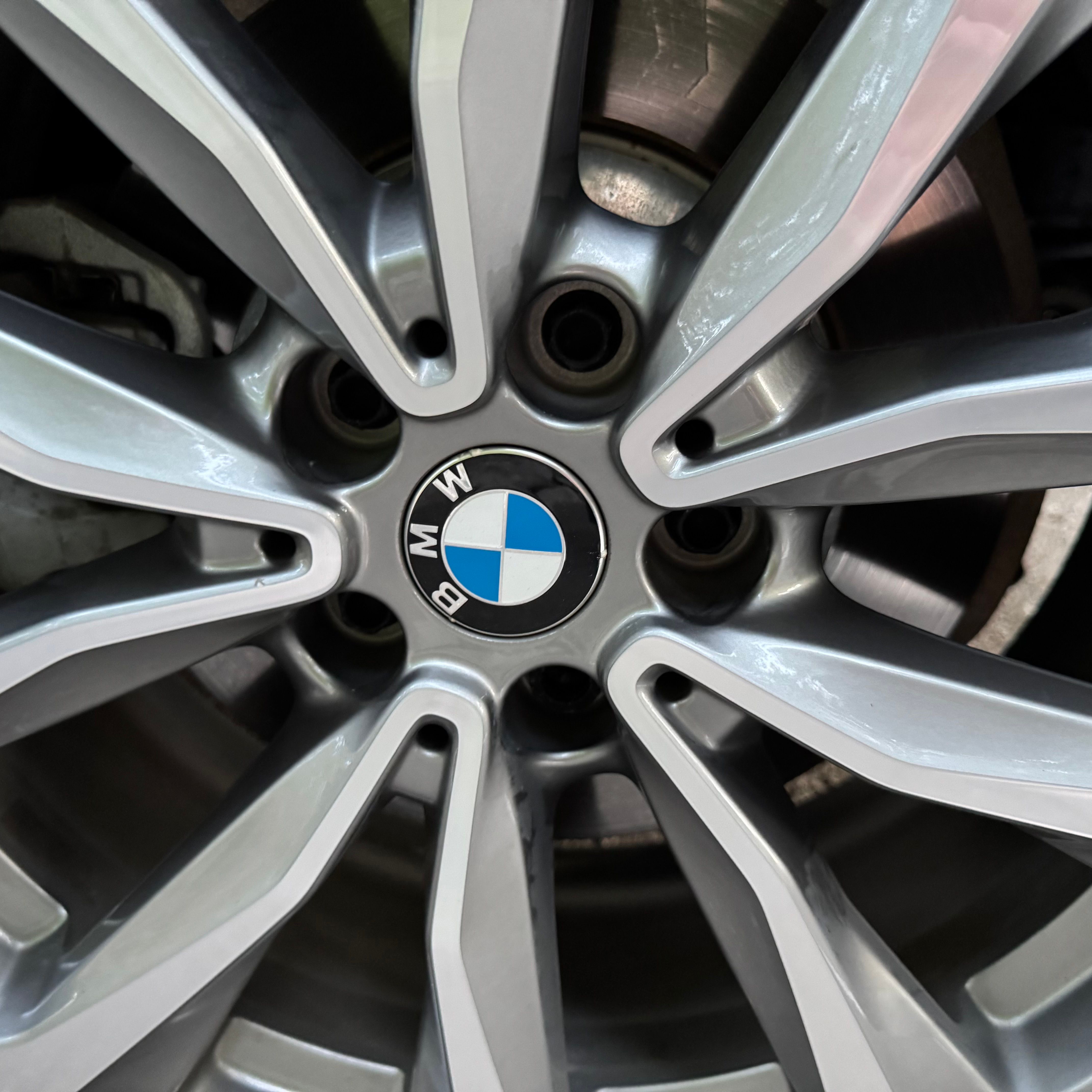 Used 2019 BMW X4 xDrive30i w/ Convenience Package AWD/4WD image 10