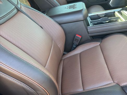 Used 2024 Ford F250 King Ranch image 5