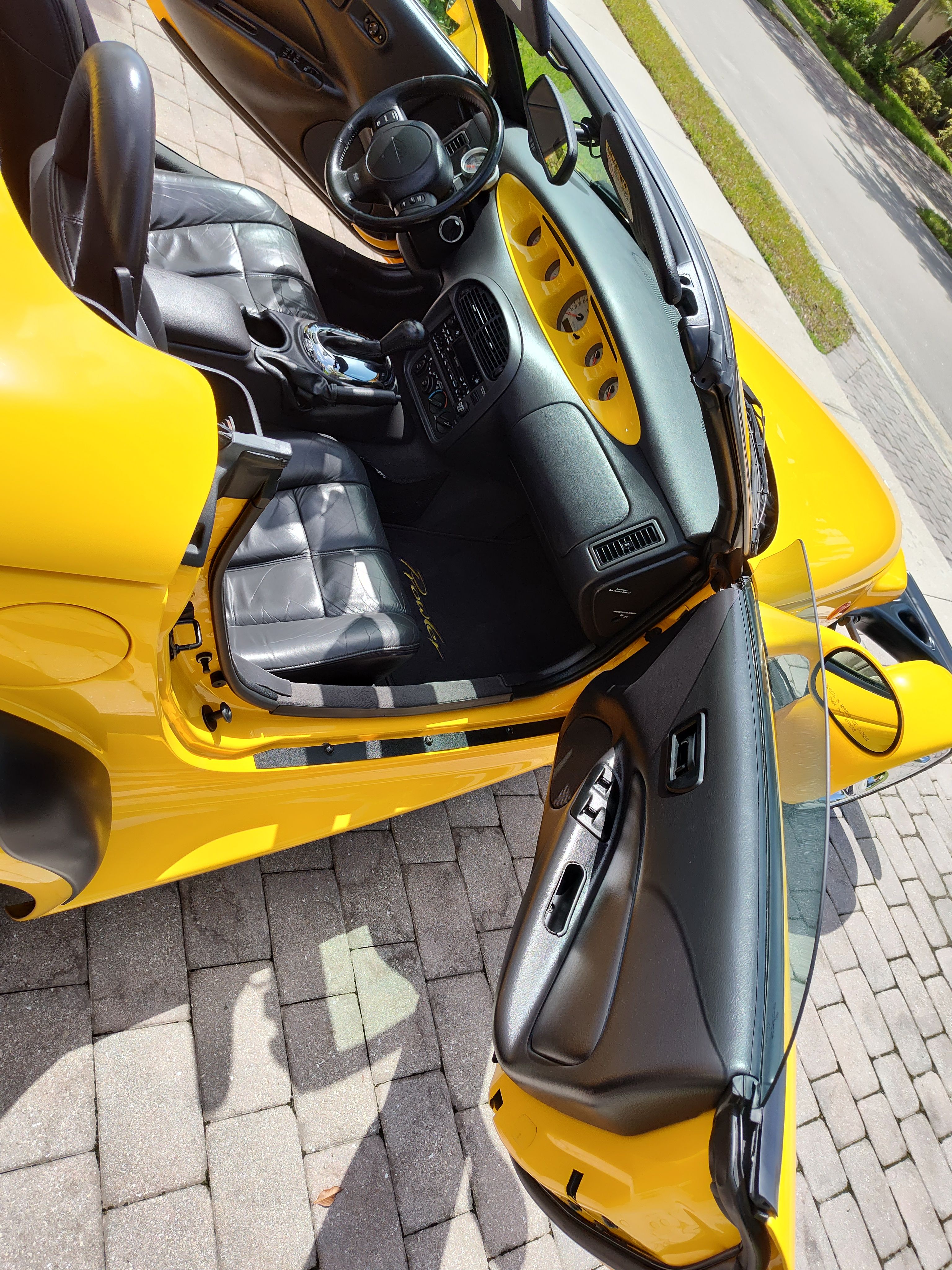 Used 2000 Plymouth Prowler RWD image 14