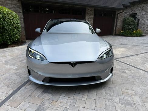 Used 2025 Tesla Model S Plaid AWD/4WD image 5