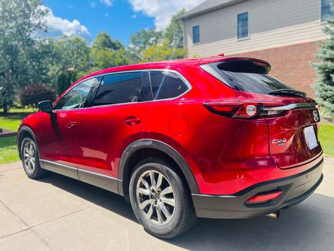Used 2018 MAZDA CX-9 Touring w/ Touring Premium Package image 11