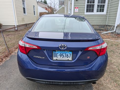 Used 2015 Toyota Corolla S image 8