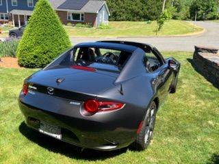Used 2018 MAZDA MX-5 Miata RF Grand Touring RWD image 2