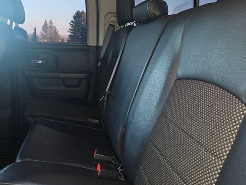 Used 2016 RAM 1500 Sport image 12