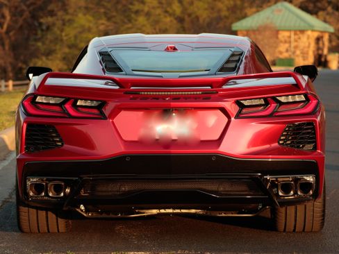 Used 2021 Chevrolet Corvette Stingray Preferred Cpe w/ Z51 Performance Package RWD image 6