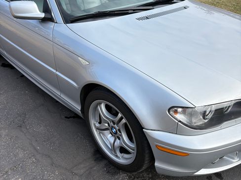Used 2006 BMW 330Ci Convertible image 2