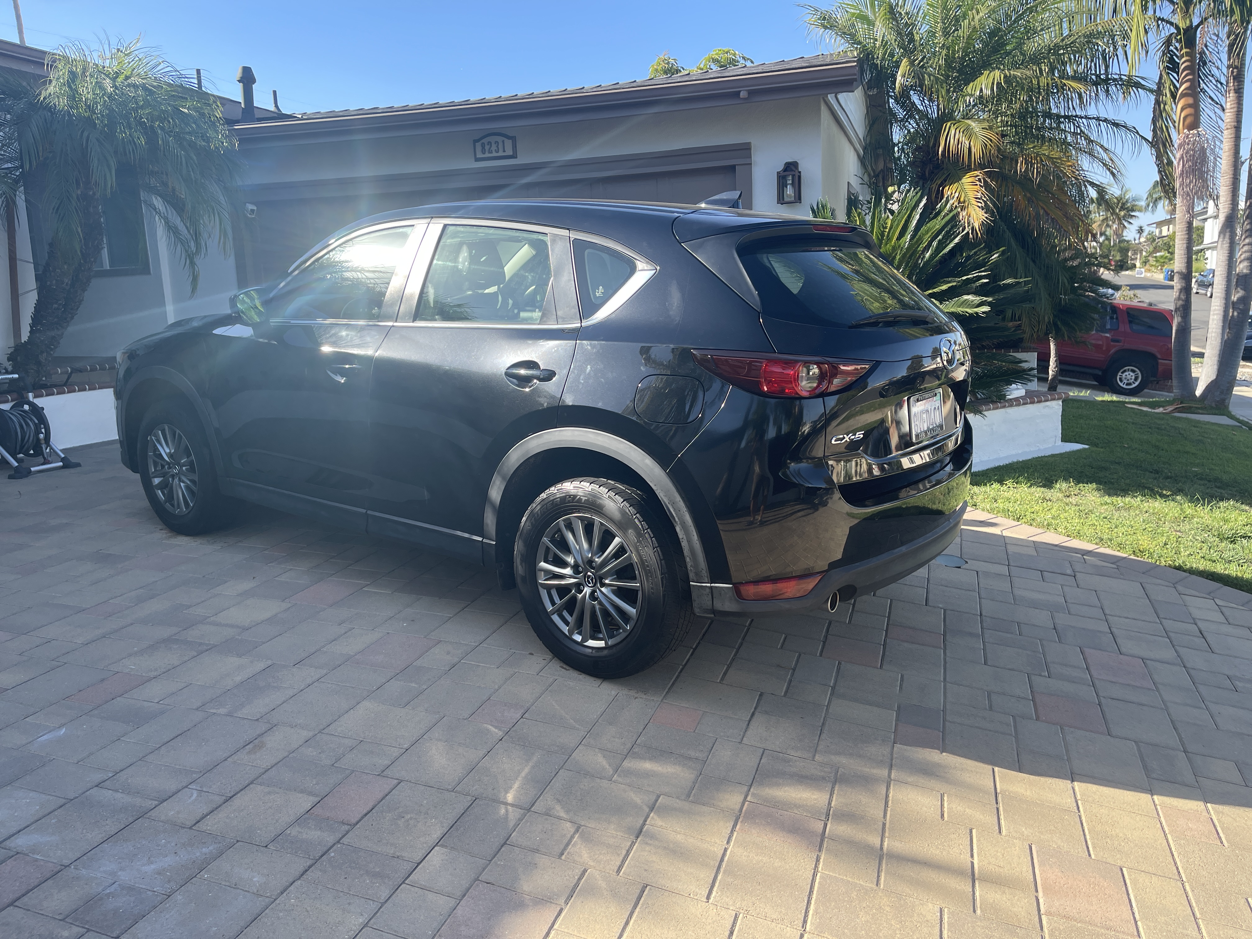 Used 2018 MAZDA CX-5 Sport FWD image 4