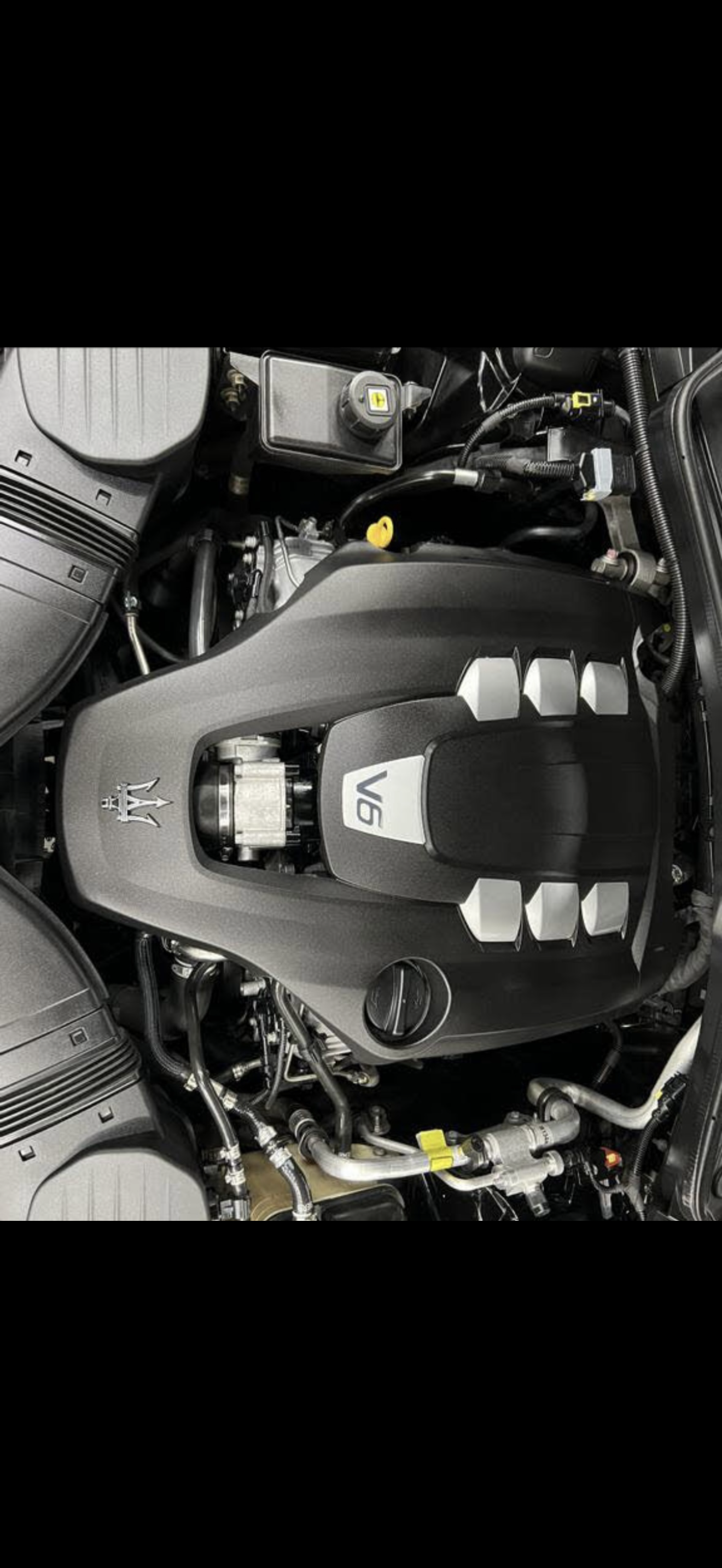 Used 2014 Maserati Ghibli RWD image 8