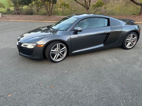 Used 2014 Audi R8 V8 image 8
