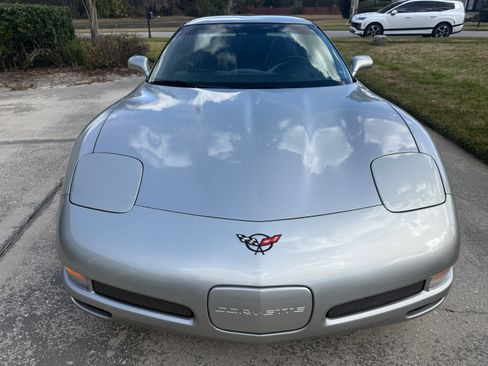Used 2004 Chevrolet Corvette Z06 w/ Memory Package image 4