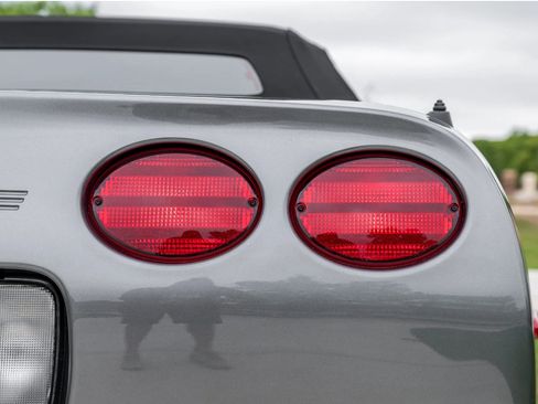 Used 2003 Chevrolet Corvette Convertible w/ Preferred Equipment Group1 image 31