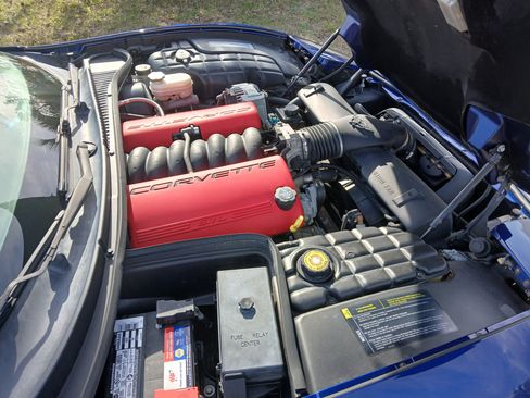 Used 2004 Chevrolet Corvette Z06 w/ Z06 Preferred Equipment Group image 23